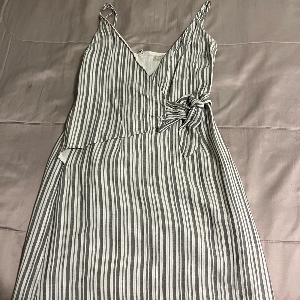 GB dillards eyelet side tie dress